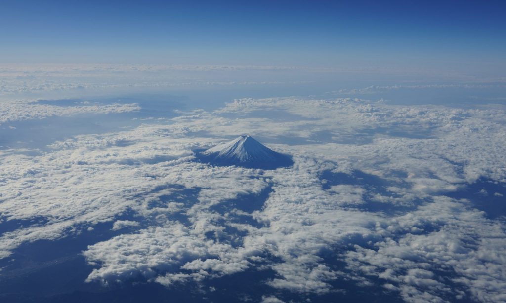 ２０２６年（令和８年）は１月５日（月）から